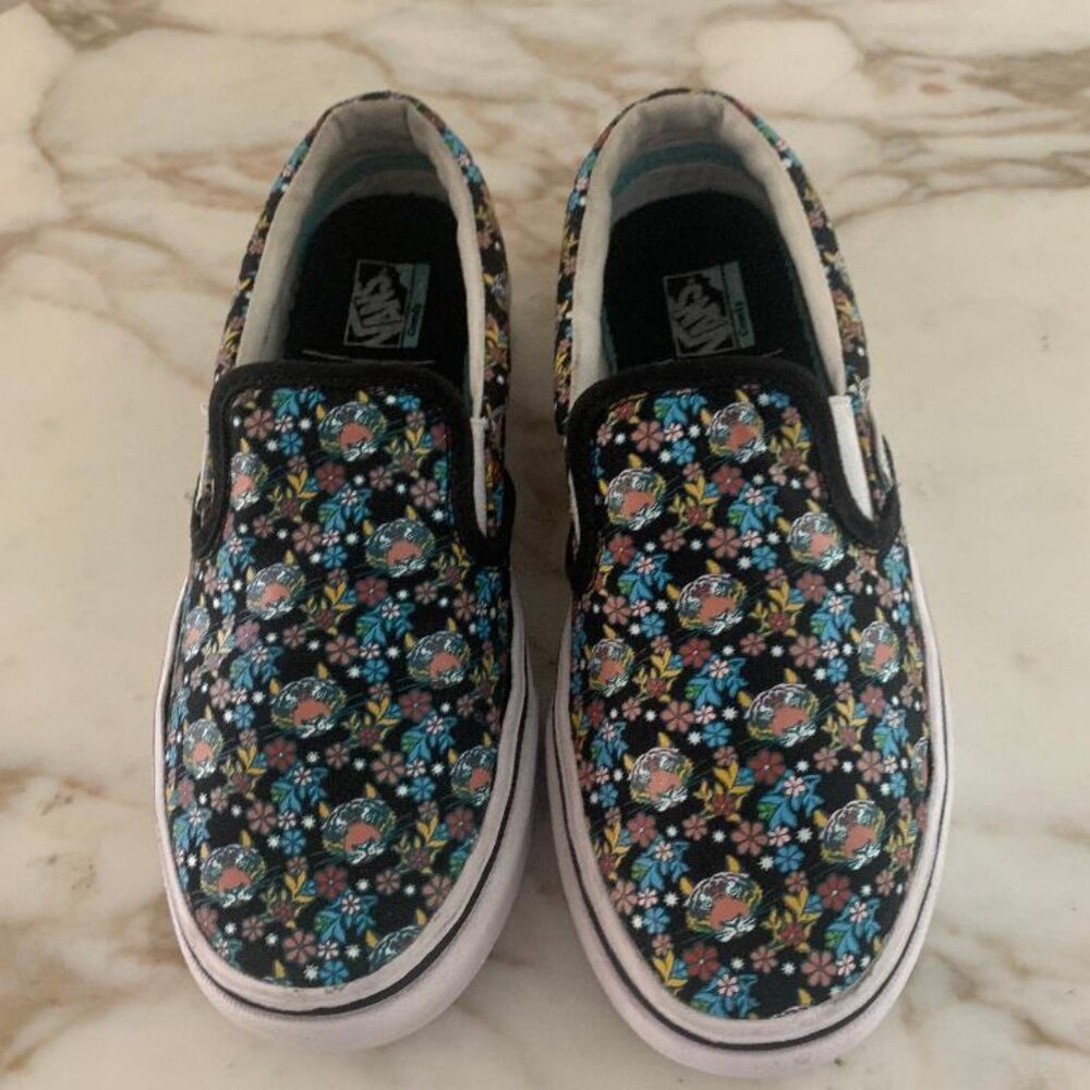 Vans X Discovery PROJECT CAT Protect Tigers Slip On Shoes - Picture 2 of 8